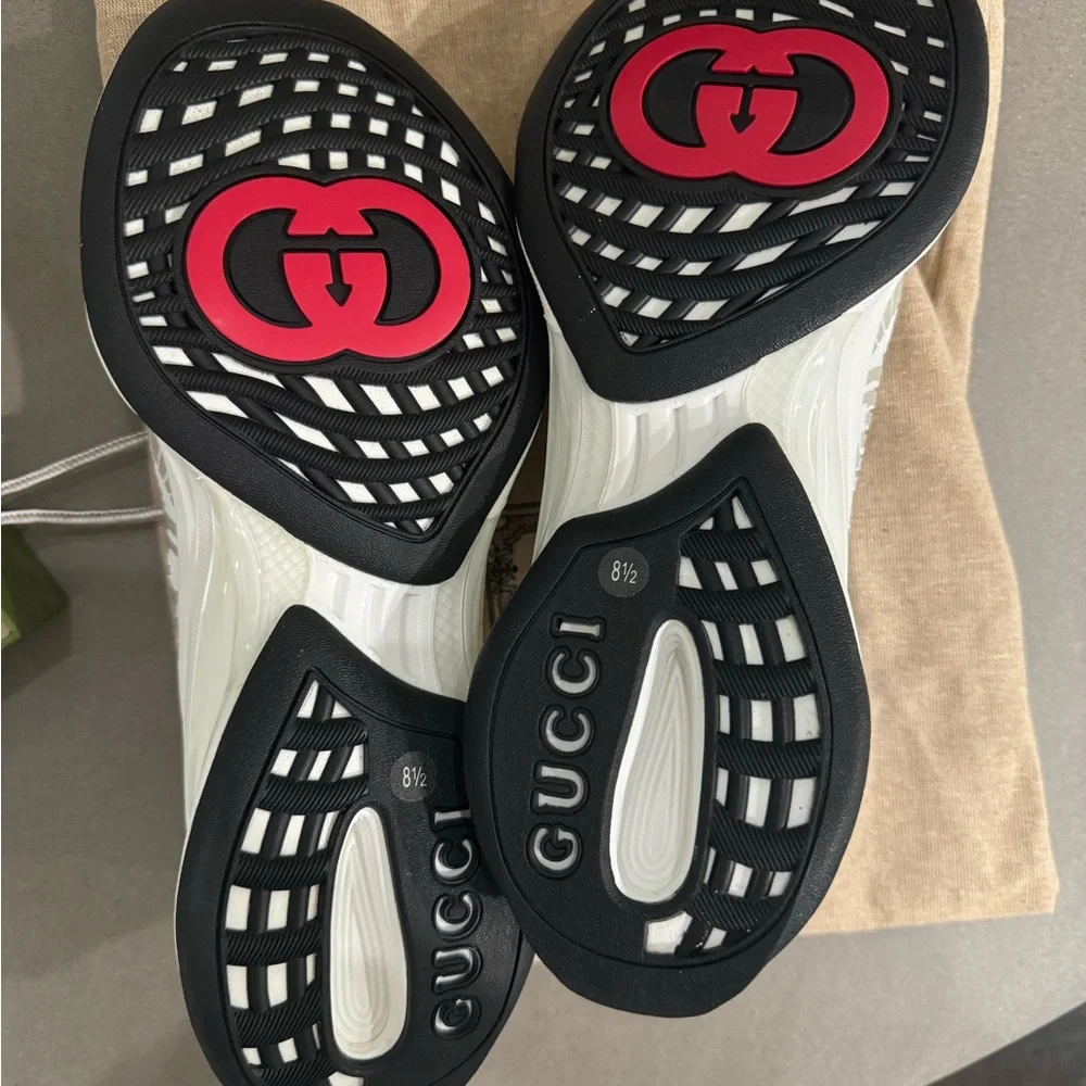 Gucci White Athletic Sneakers with Black Toe and Silver Accent